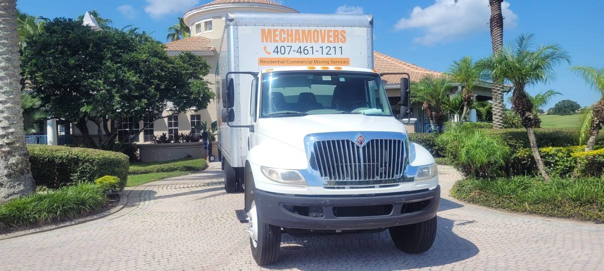 MechaMovers Service Locations Truck